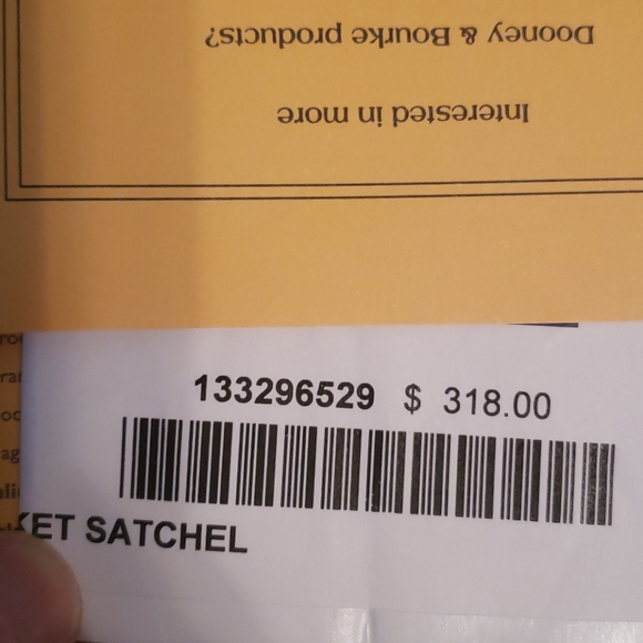 Dooney and Bourke Handbag! - Picture 4 of 4